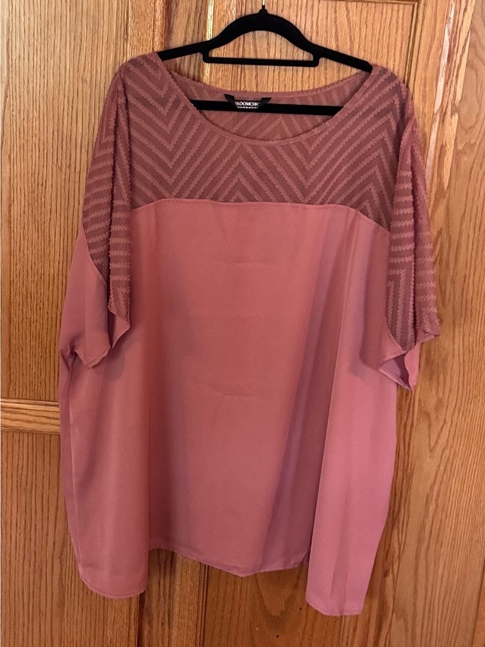 BloomChic Mauve Flutter Sleeve Blouse 22/24 Plus Size